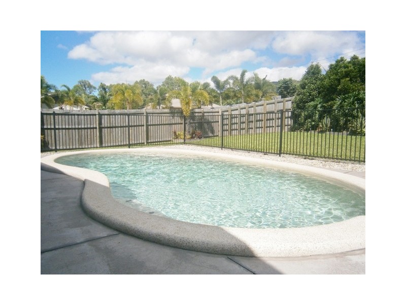 18 Petrie Close, Kewarra Beach QLD 4879
