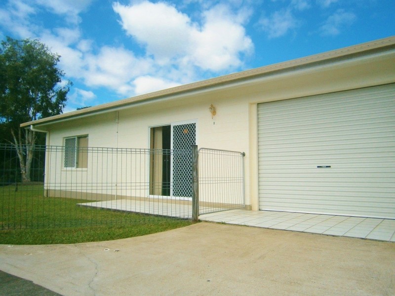 2/16 Golden Grove Drive, Bentley Park QLD 4869