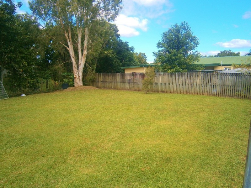 2/16 Golden Grove Drive, Bentley Park QLD 4869