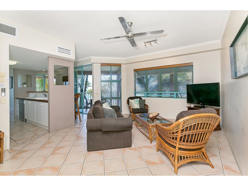 Trinity Beach QLD 4879