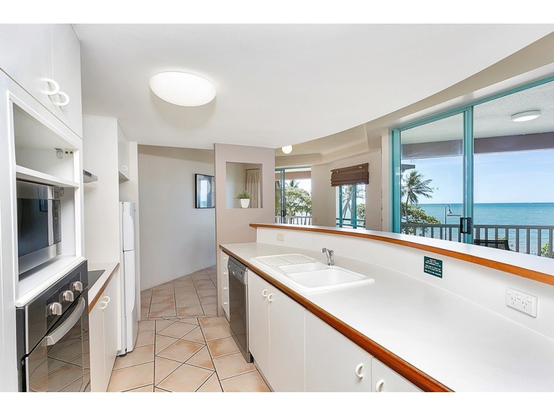 Trinity Beach QLD 4879