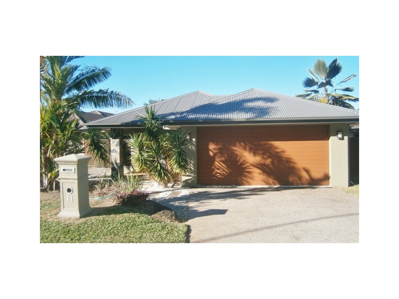 14 Savaii Close, Palm Cove QLD 4879