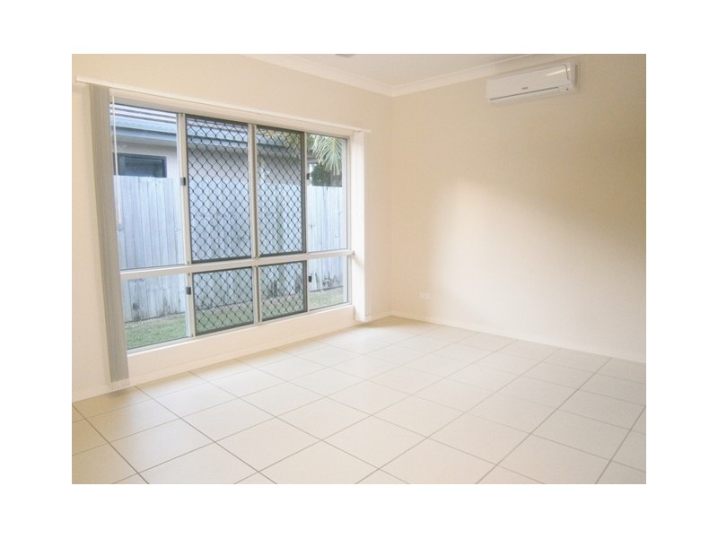 14 Savaii Close, Palm Cove QLD 4879