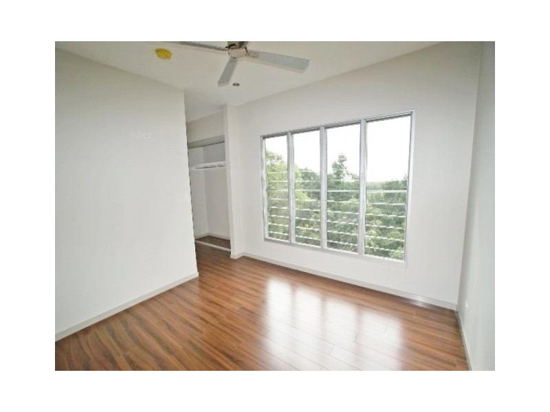 30/9 Savaii Close, Palm Cove QLD 4879