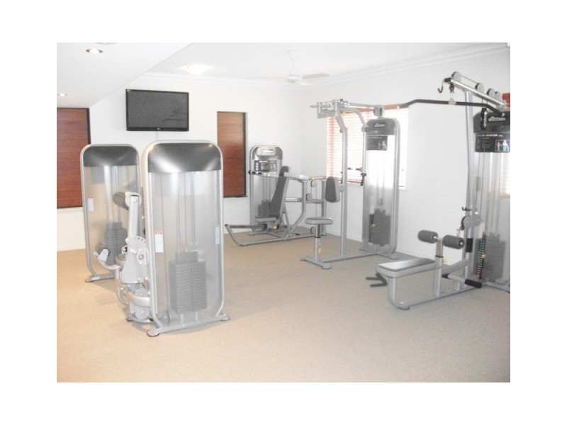 2204/22 Clifton Road, Clifton Beach QLD 4879