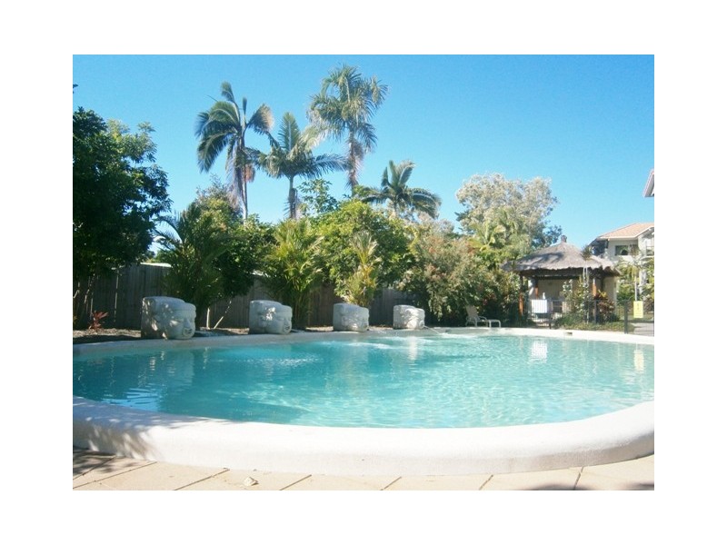 2204/22 Clifton Road, Clifton Beach QLD 4879