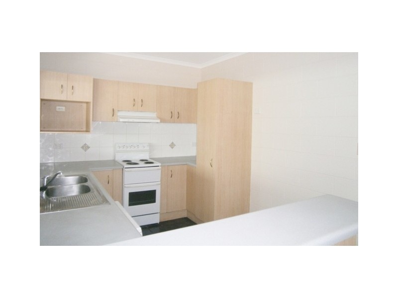 41 Baronia Cres, Holloways Beach QLD 4878