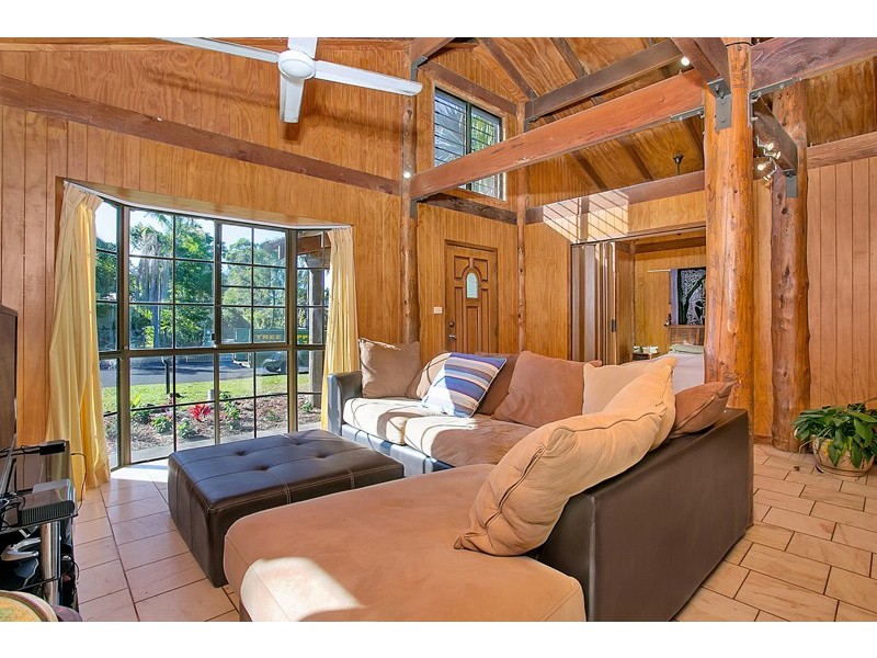 11 Sidlaw Street, Smithfield QLD 4878