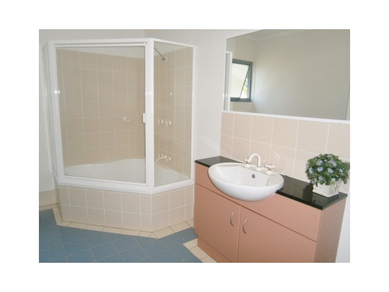 9/16-20 Ray Street, Yorkeys Knob QLD 4878