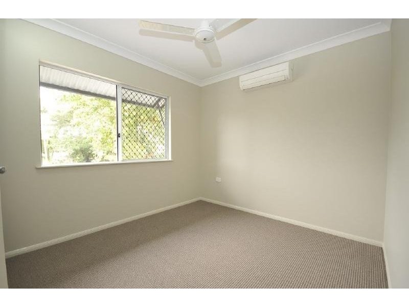 5/109 Callaghan Street, Mooroobool QLD 4870