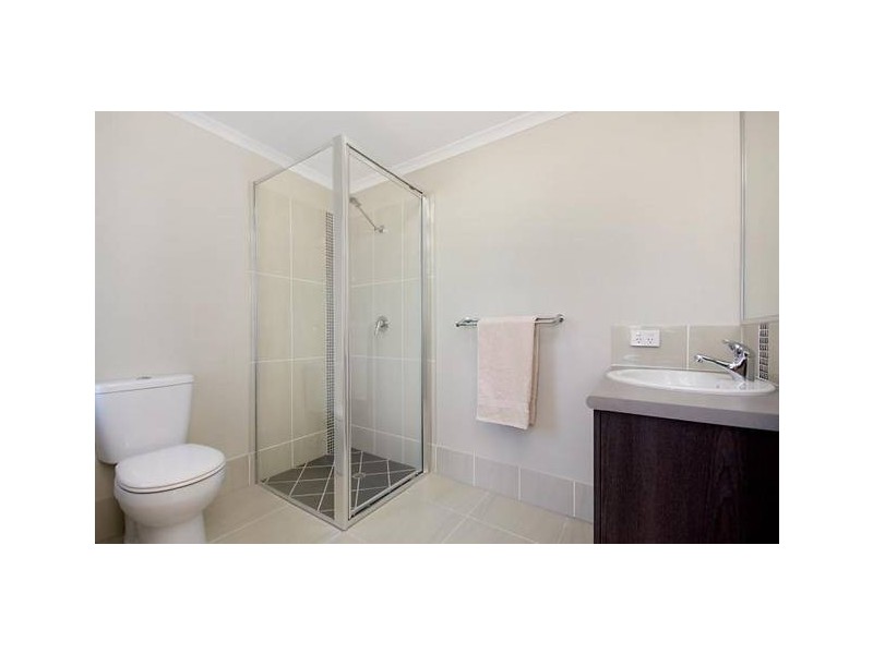 5/109 Callaghan Street, Mooroobool QLD 4870