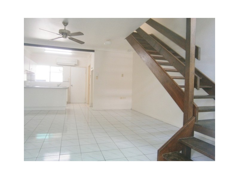 3/21-23 Sandown Close, Woree QLD 4868