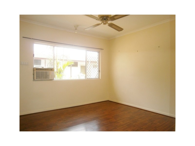 3/21-23 Sandown Close, Woree QLD 4868