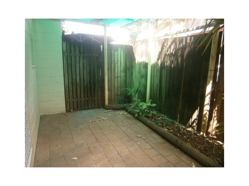 3/21-23 Sandown Close, Woree QLD 4868