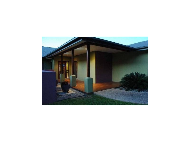 26 Moore Road, Kewarra Beach QLD 4879