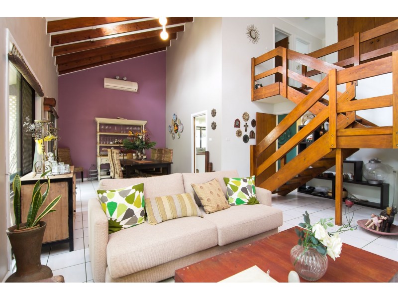 Holloways Beach QLD 4878