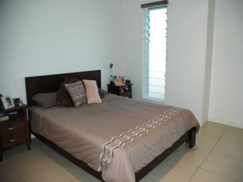 11 Rivercherry Street, Trinity Park QLD 4879