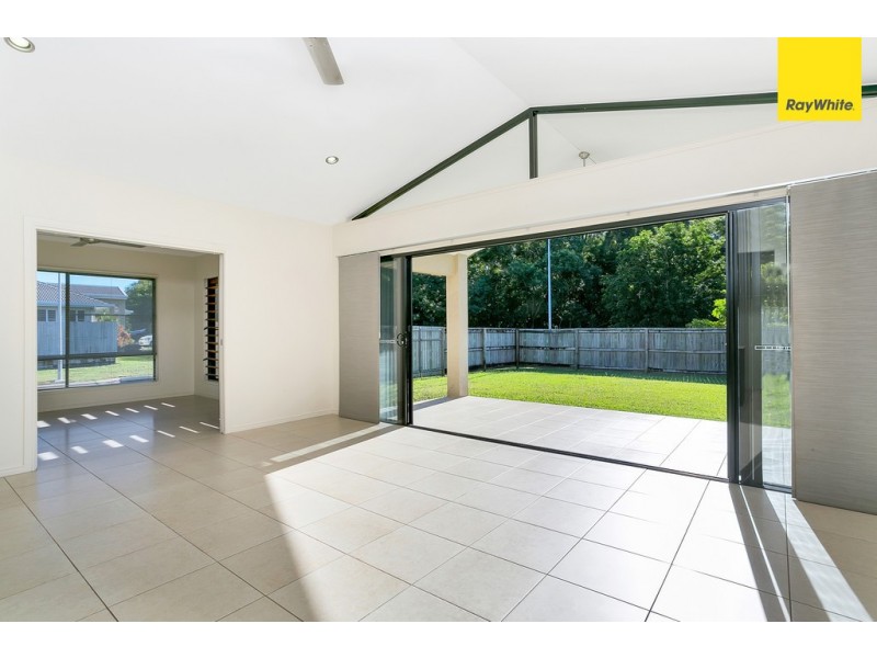 30 Quartzborough Promenade, Trinity Park QLD 4879