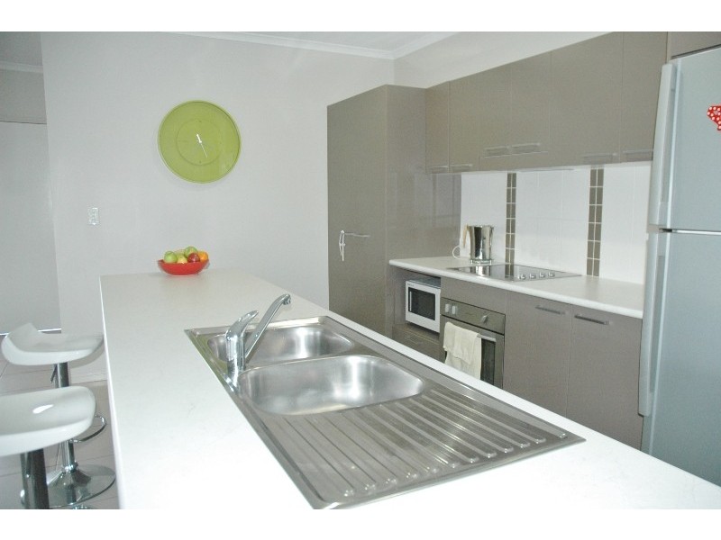 34 Fossilbrook Bend, Trinity Park QLD 4879