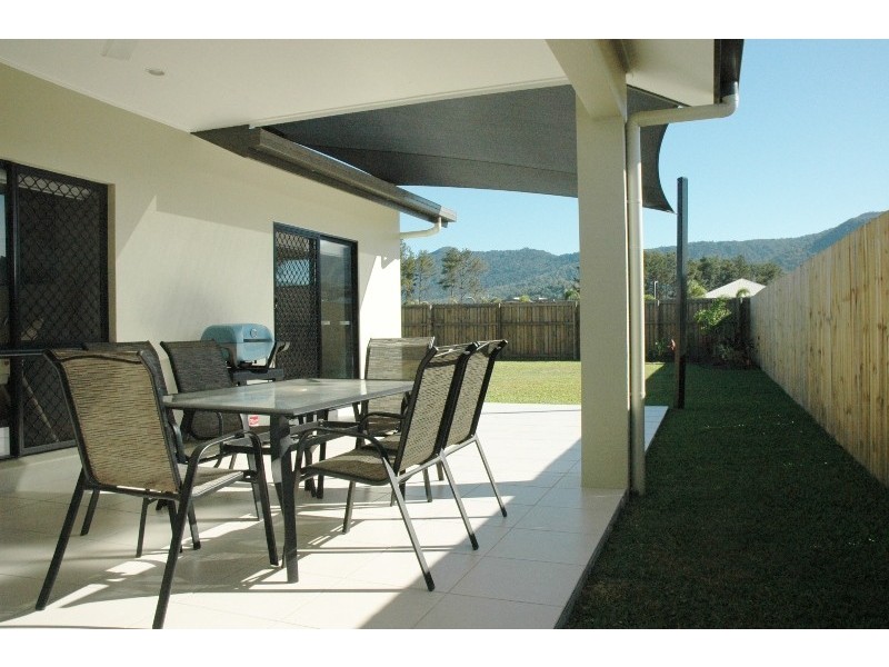34 Fossilbrook Bend, Trinity Park QLD 4879