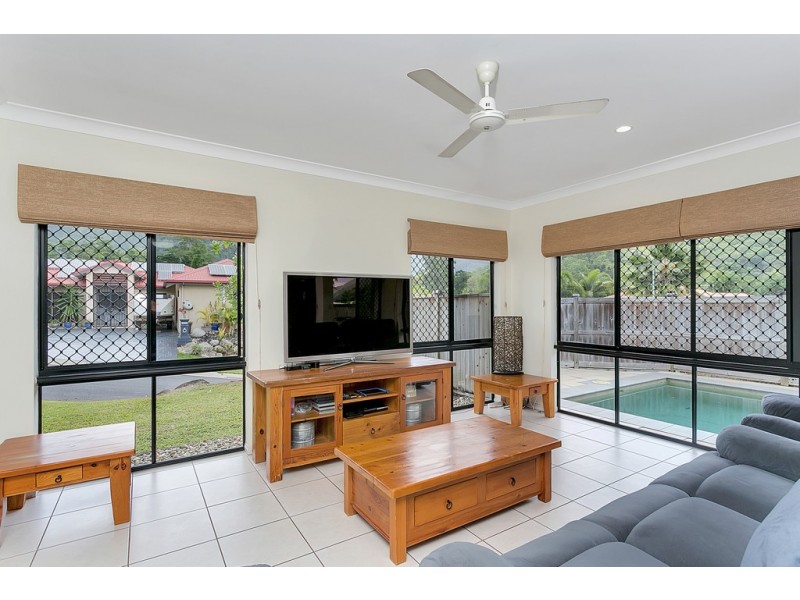 1-3 Stack Close, Redlynch QLD 4870