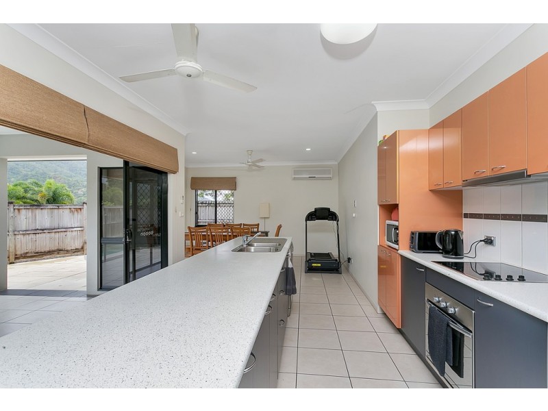 1-3 Stack Close, Redlynch QLD 4870