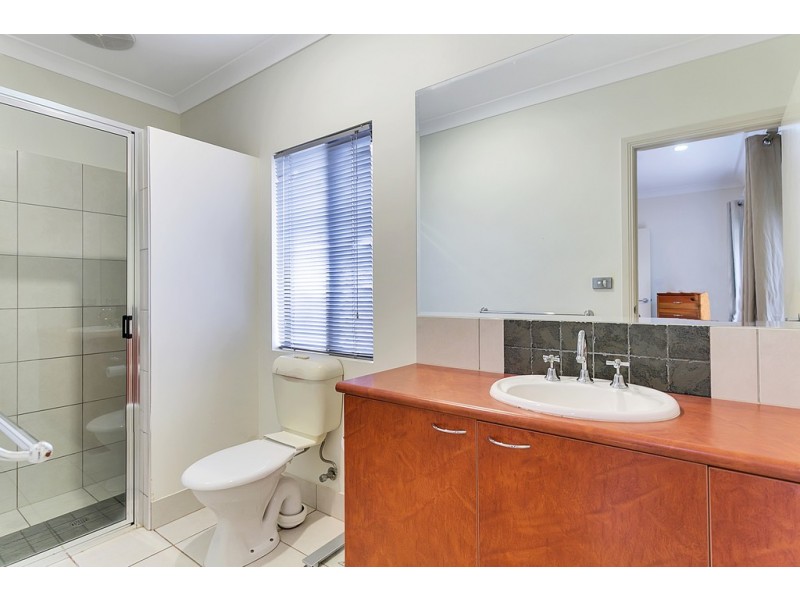 1-3 Stack Close, Redlynch QLD 4870