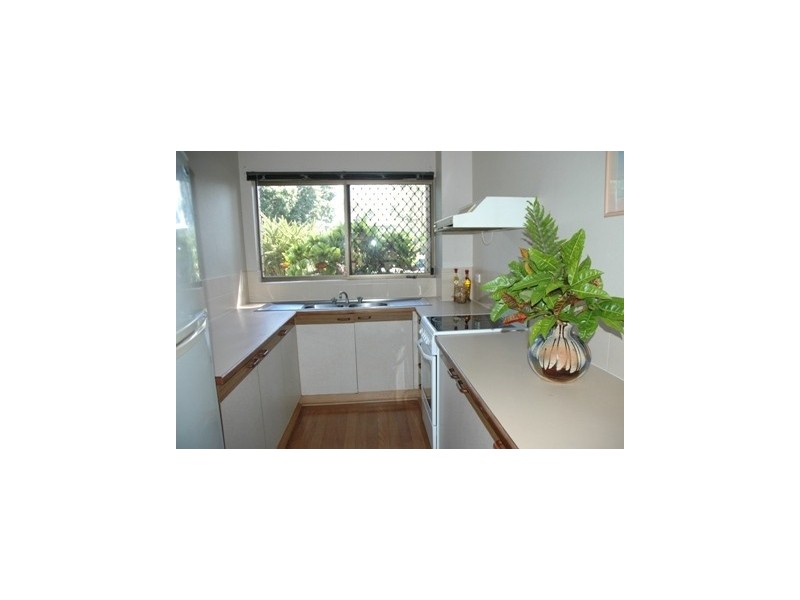 11/21 Poinciana Street, Holloways Beach QLD 4878