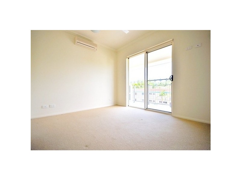 11/75 Moore Street, Trinity Beach QLD 4879