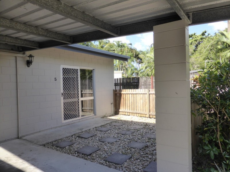 5/10 Mulligan Street, Manoora QLD 4870