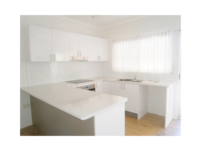 1/33 Periwinkle Ave, Trinity Beach QLD 4879