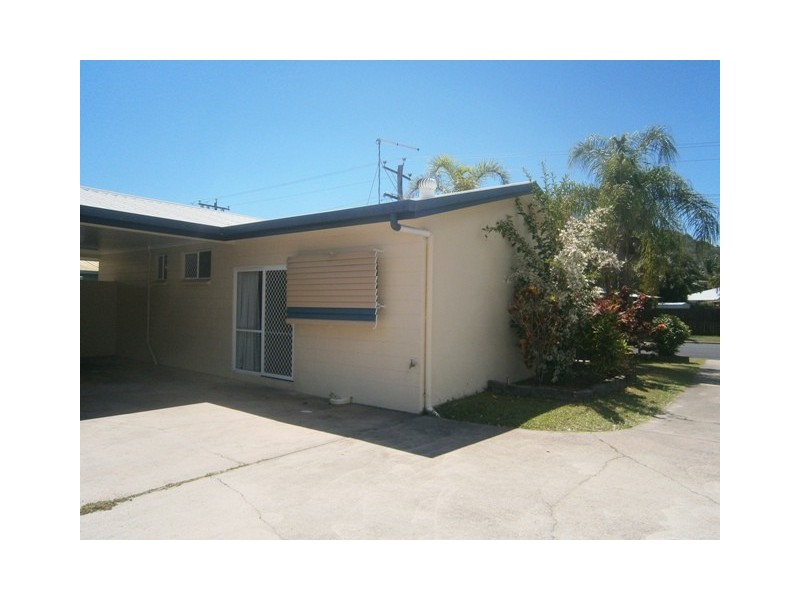 1/33 Periwinkle Ave, Trinity Beach QLD 4879