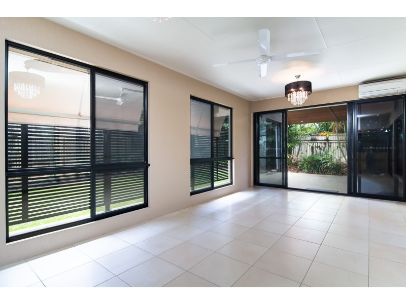Redlynch QLD 4870