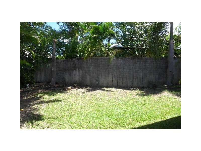 11 Bronte Close, Kewarra Beach QLD 4879