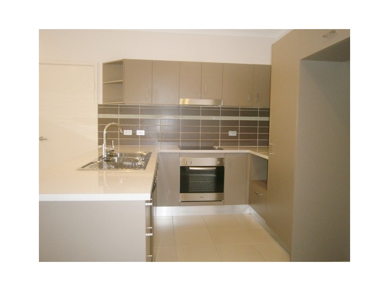 102 Roberts Drive, Trinity Beach QLD 4879