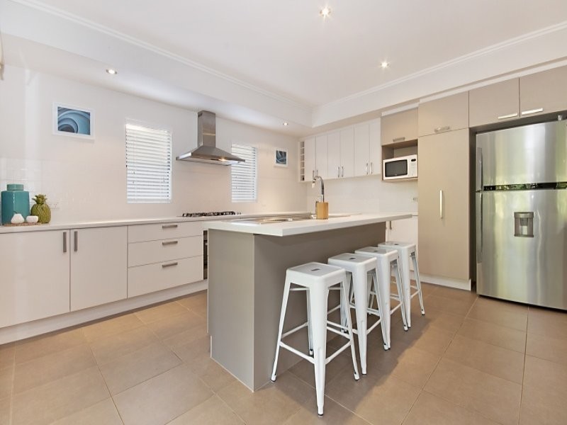 3 Rossmann Road, Smithfield QLD 4878