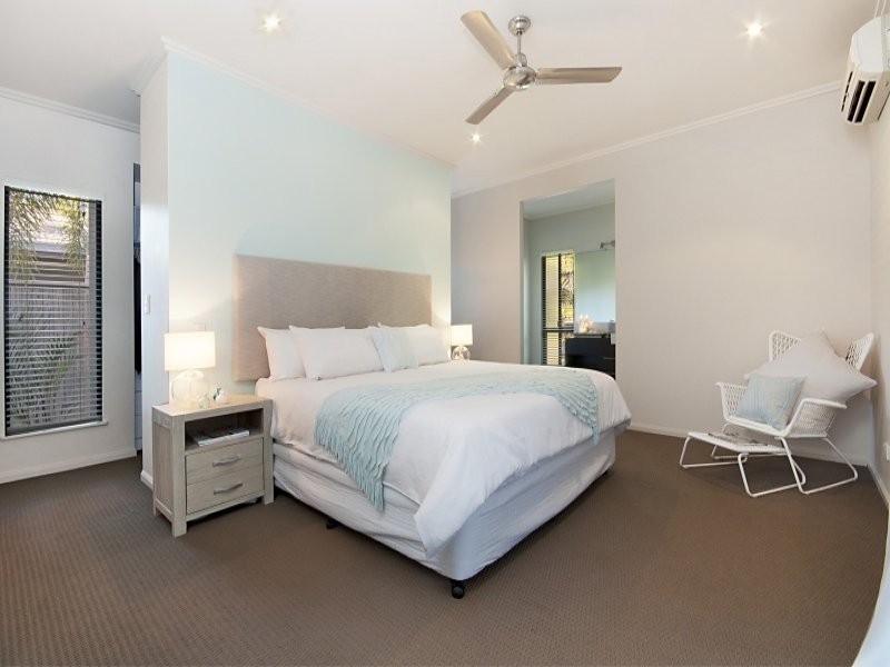 3 Rossmann Road, Smithfield QLD 4878