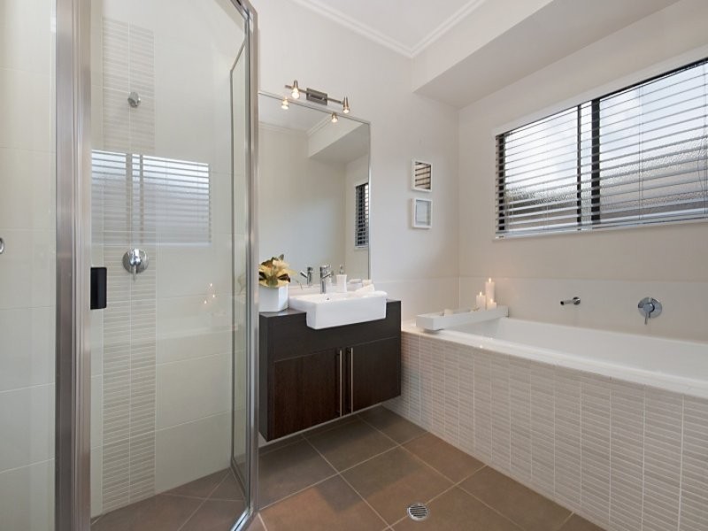 3 Rossmann Road, Smithfield QLD 4878