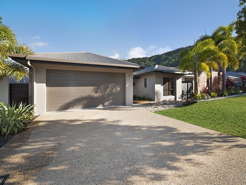 3 Rossmann Road, Smithfield QLD 4878