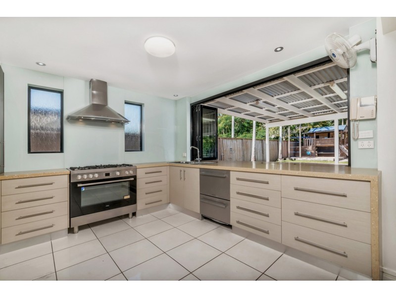 29 Morgan Street, Yorkeys Knob QLD 4878