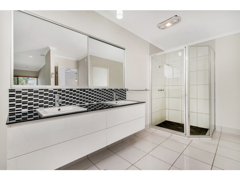 29 Morgan Street, Yorkeys Knob QLD 4878