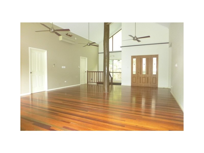 14 Licuala Close, Kamerunga QLD 4870