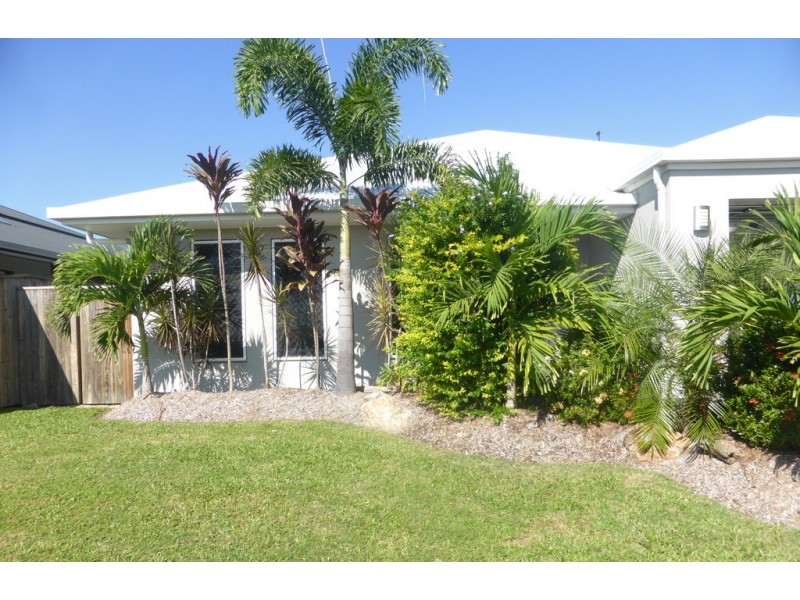 10 Jabiru Court, Smithfield QLD 4878