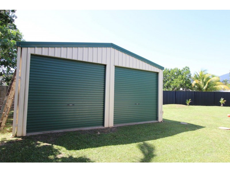 4 Mermaid Close, Bentley Park QLD 4869