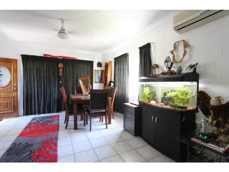 4 Mermaid Close, Bentley Park QLD 4869