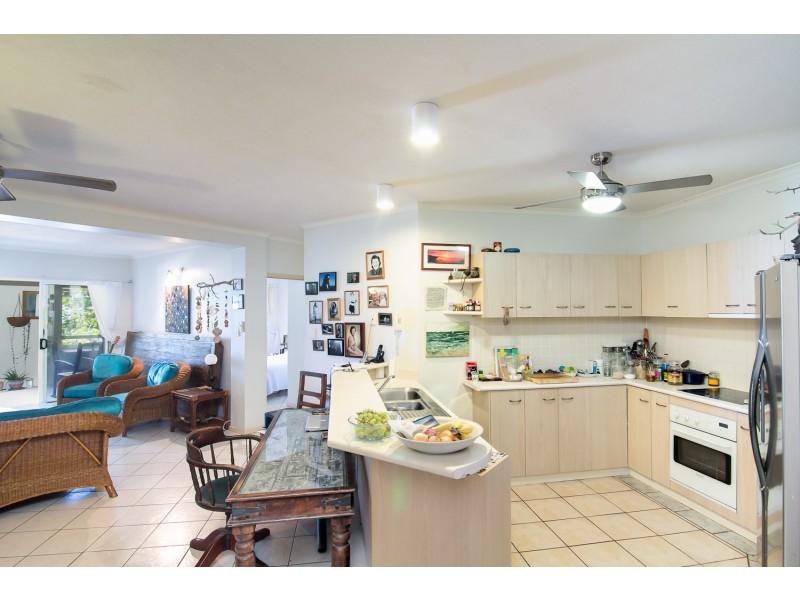 Trinity Beach QLD 4879