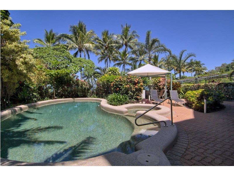 Trinity Beach QLD 4879