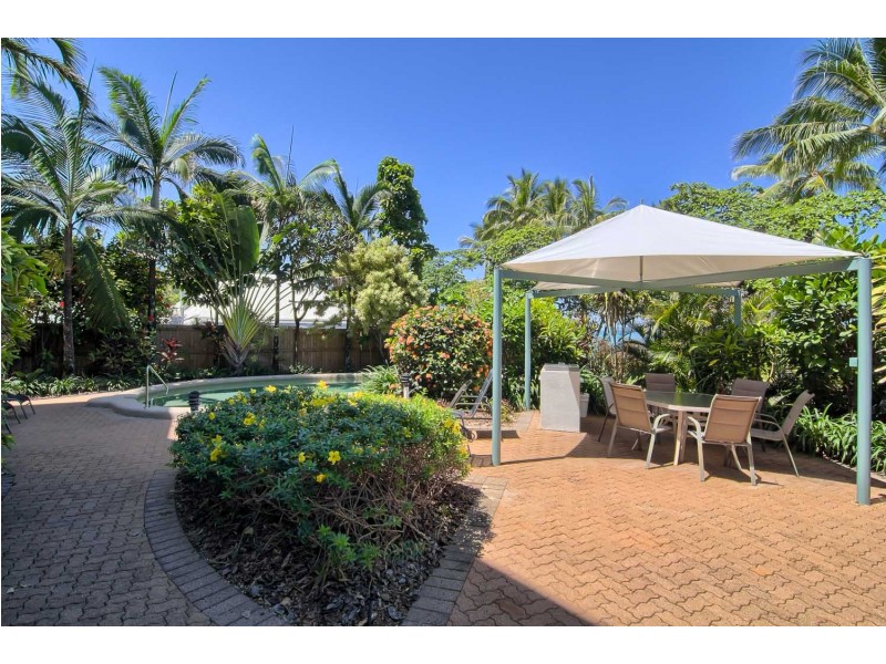 Trinity Beach QLD 4879