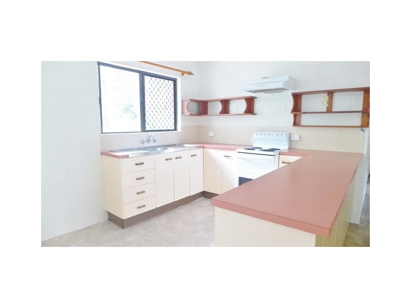 2/30 Strombus Avenue, Trinity Beach QLD 4879