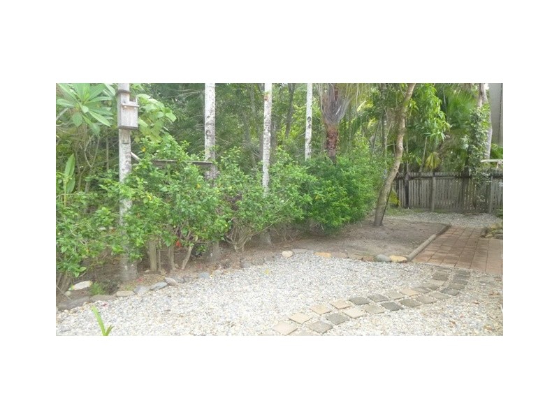 2/30 Strombus Avenue, Trinity Beach QLD 4879